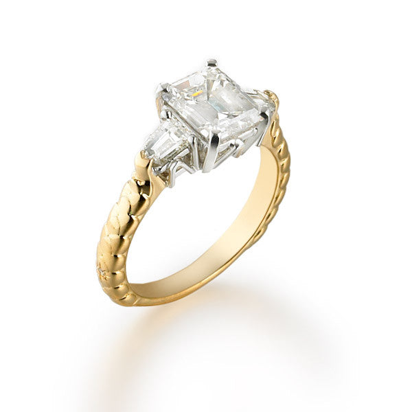 Irja New Yorker Engagement Ring – Madyha Farooqui Jewelry